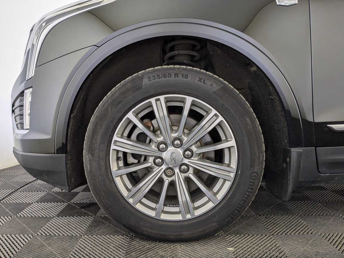 Купить Cadillac XT5 с пробегом. Фото: #11