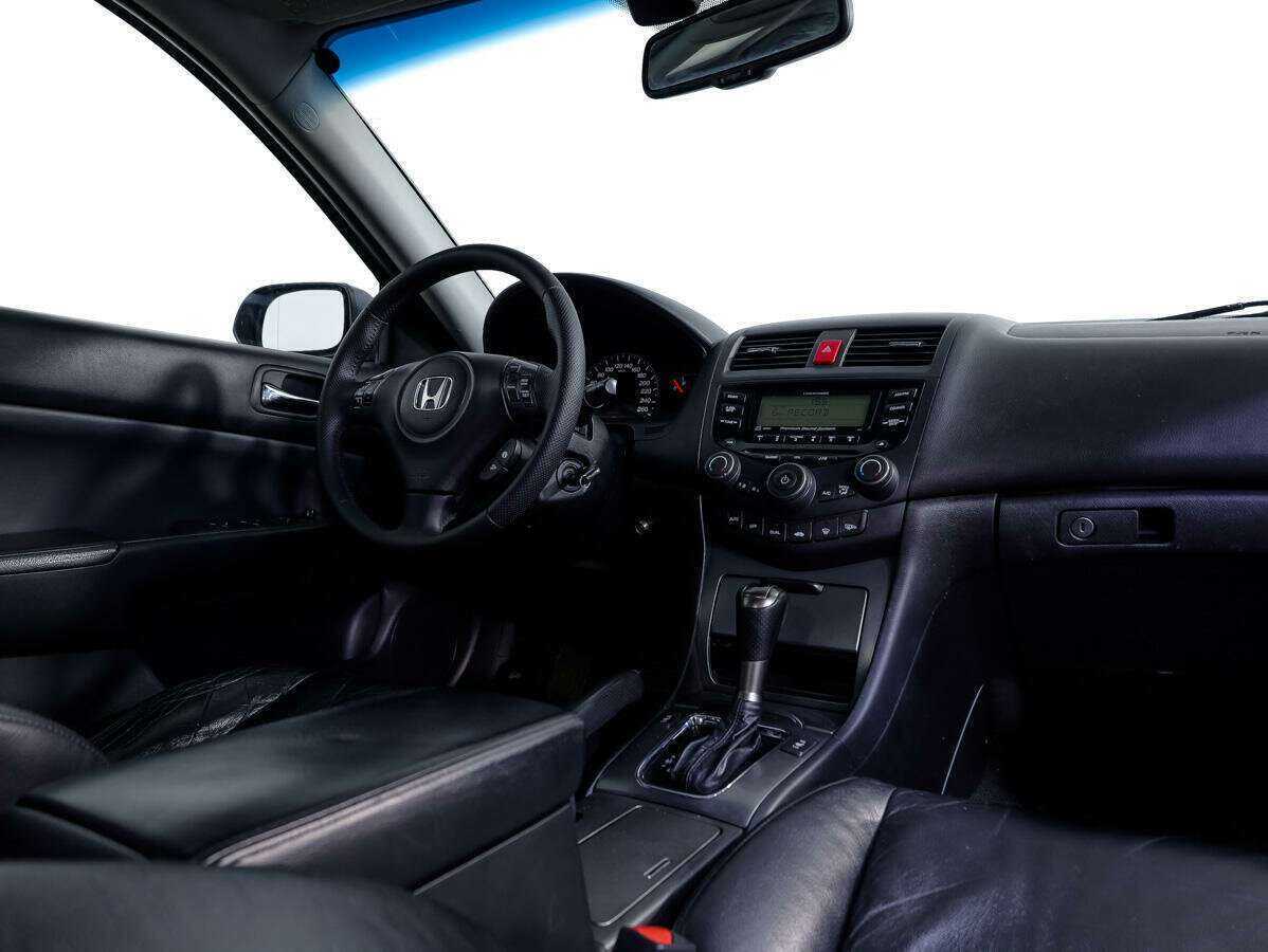 Купить Honda Accord с пробегом. Фото: #7