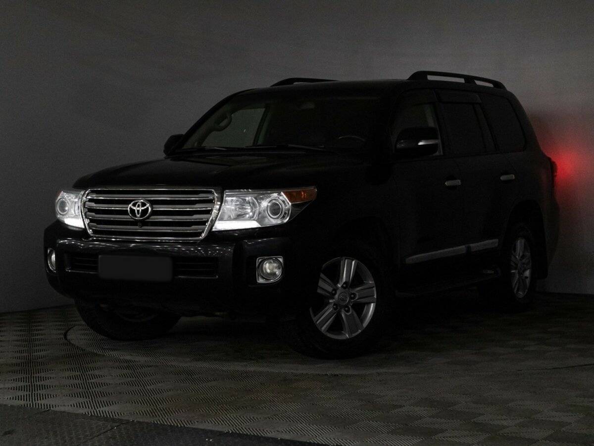 Купить Toyota Land Cruiser с пробегом. Фото: #25