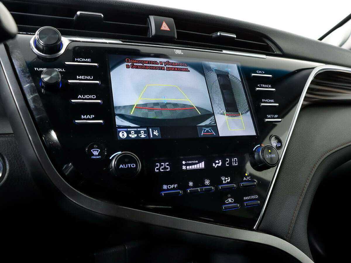 Купить Toyota Camry с пробегом. Фото: #17