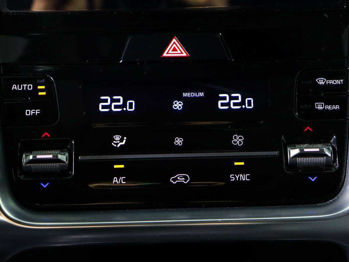 Купить Kia Sorento с пробегом. Фото: #16