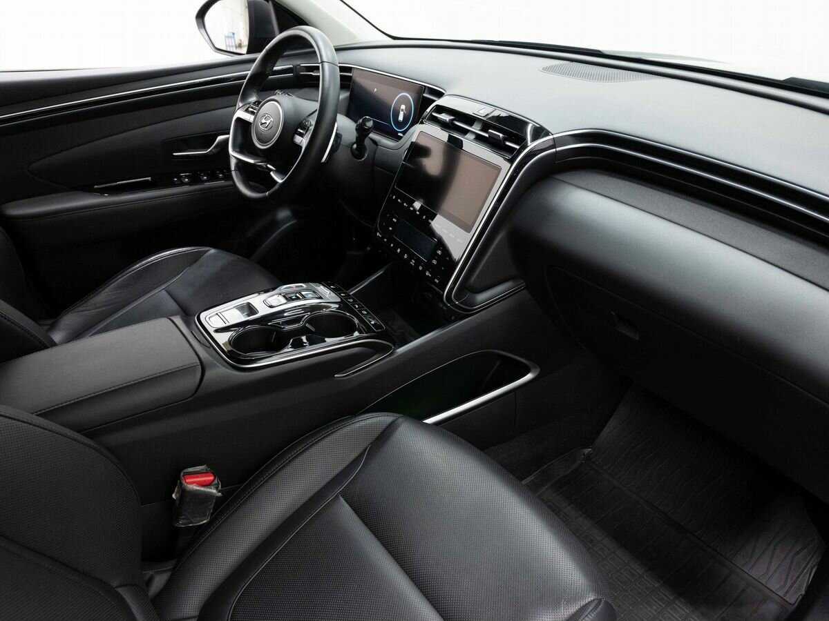 Купить Hyundai Tucson с пробегом. Фото: #10