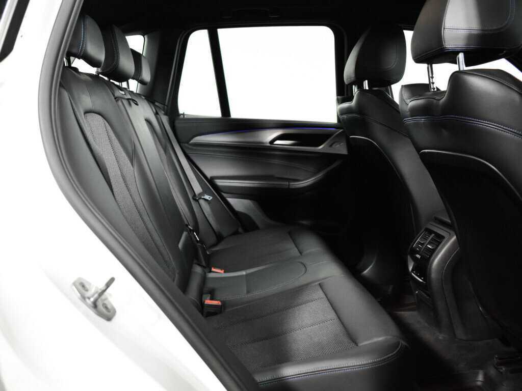 Купить BMW X3 с пробегом. Фото: #9