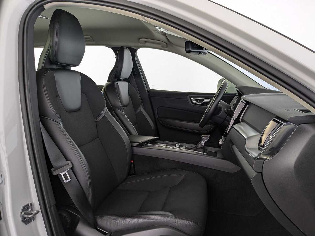 Купить Volvo XC60 с пробегом. Фото: #22