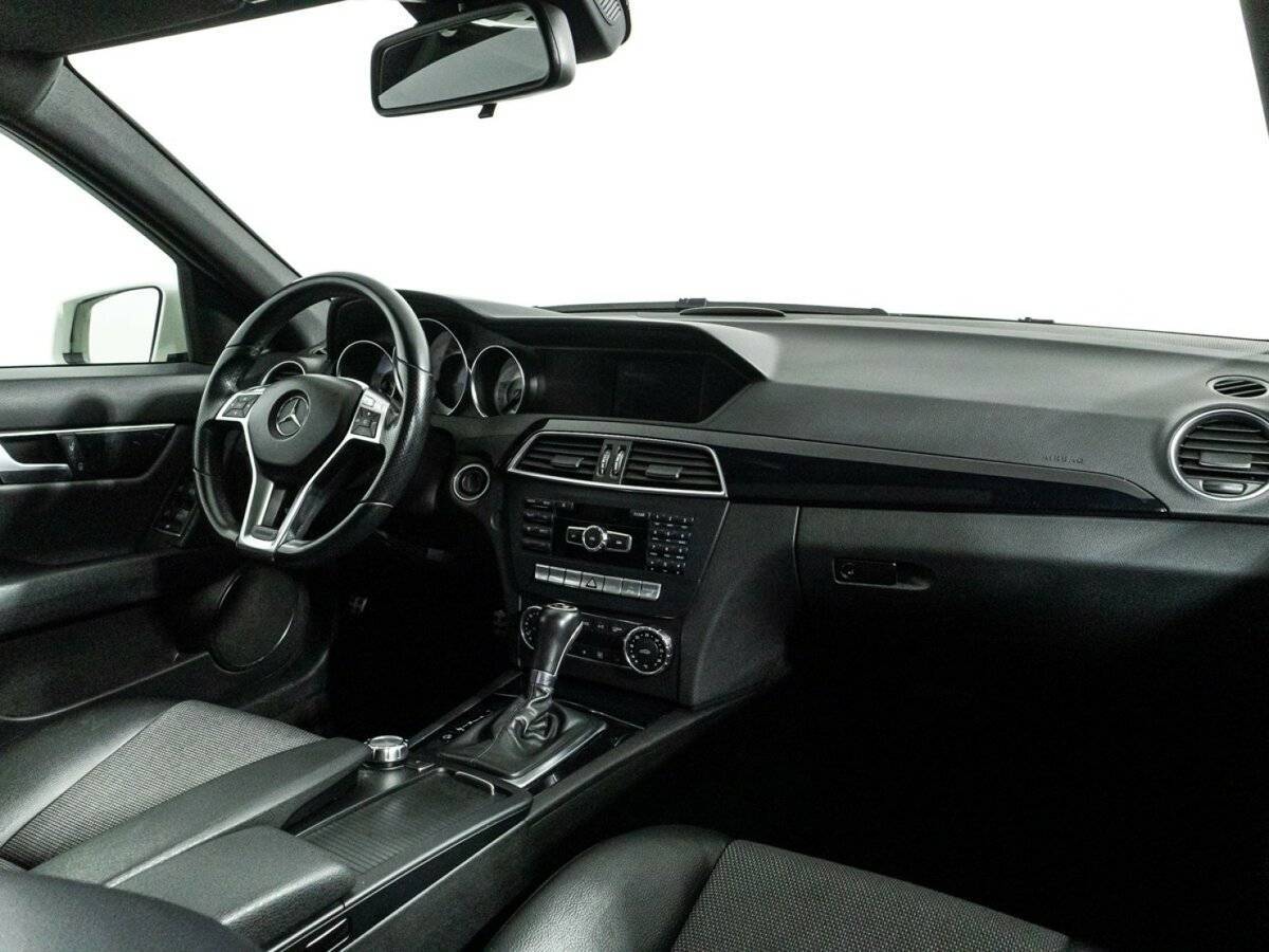 Купить Mercedes-Benz C-Класс с пробегом. Фото: #8
