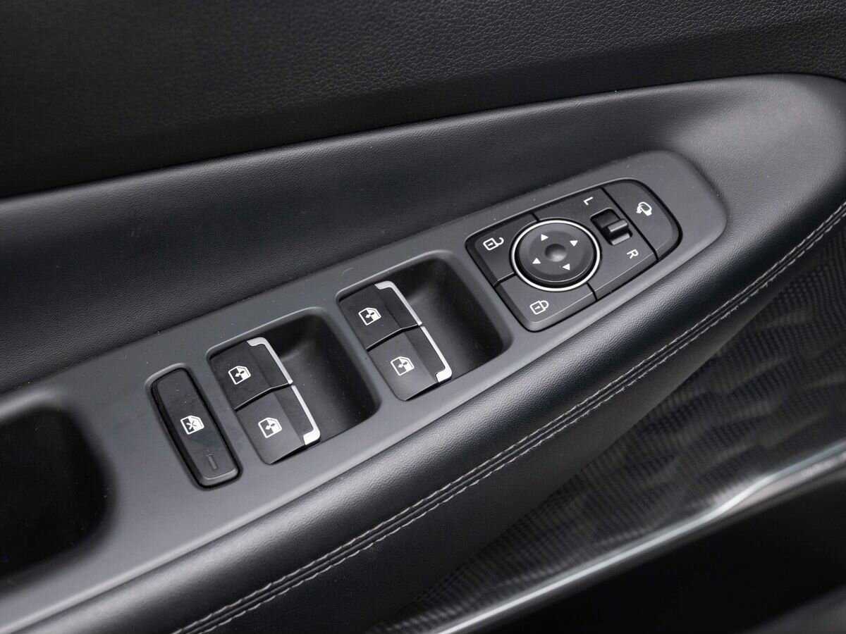 Купить Hyundai Santa Fe с пробегом. Фото: #21