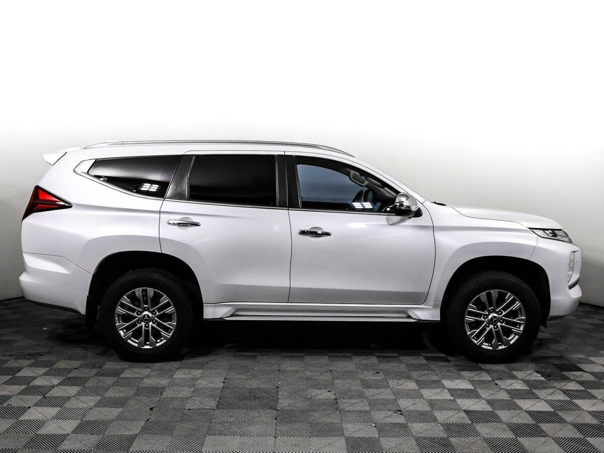 Купить Mitsubishi Pajero Sport с пробегом. Фото: #3