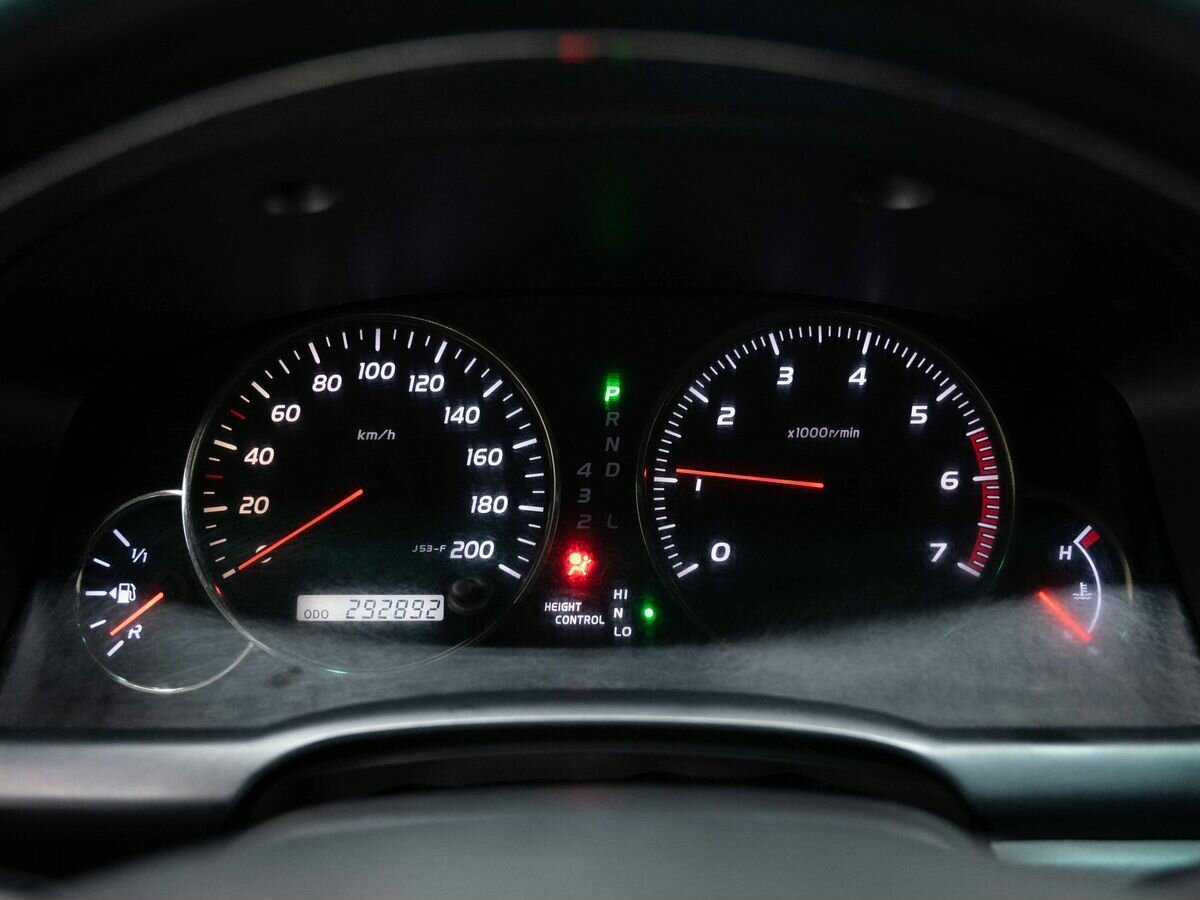Купить Toyota Land Cruiser Prado с пробегом. Фото: #15