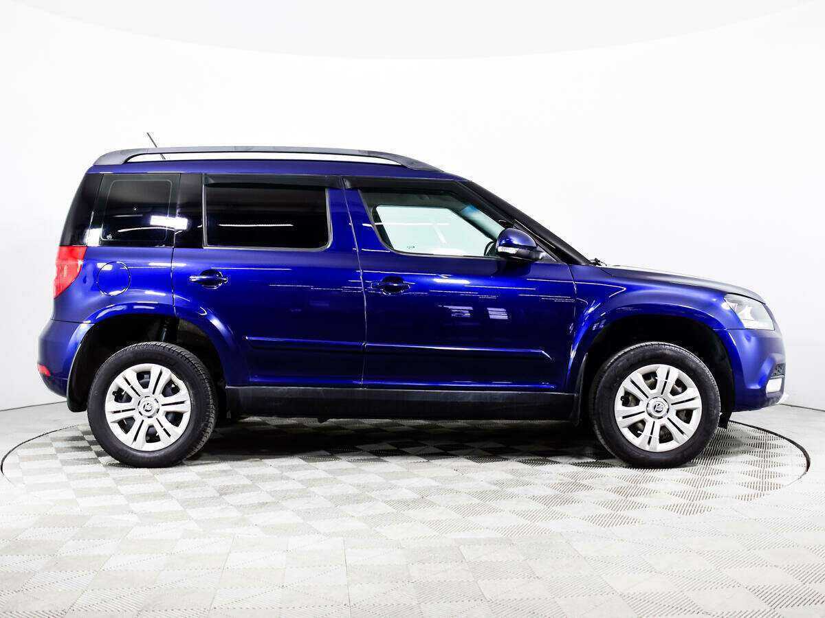 Купить Skoda Yeti с пробегом. Фото: #3
