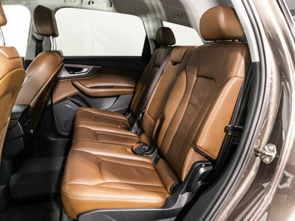 Купить Audi Q7 с пробегом. Фото: #8
