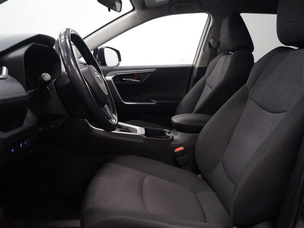 Купить Toyota RAV4 с пробегом. Фото: #16