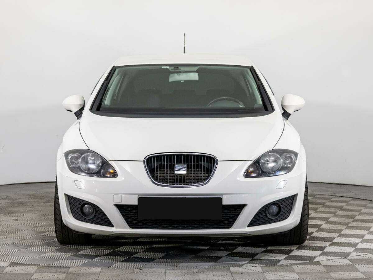 Купить SEAT Leon с пробегом. Фото: #1