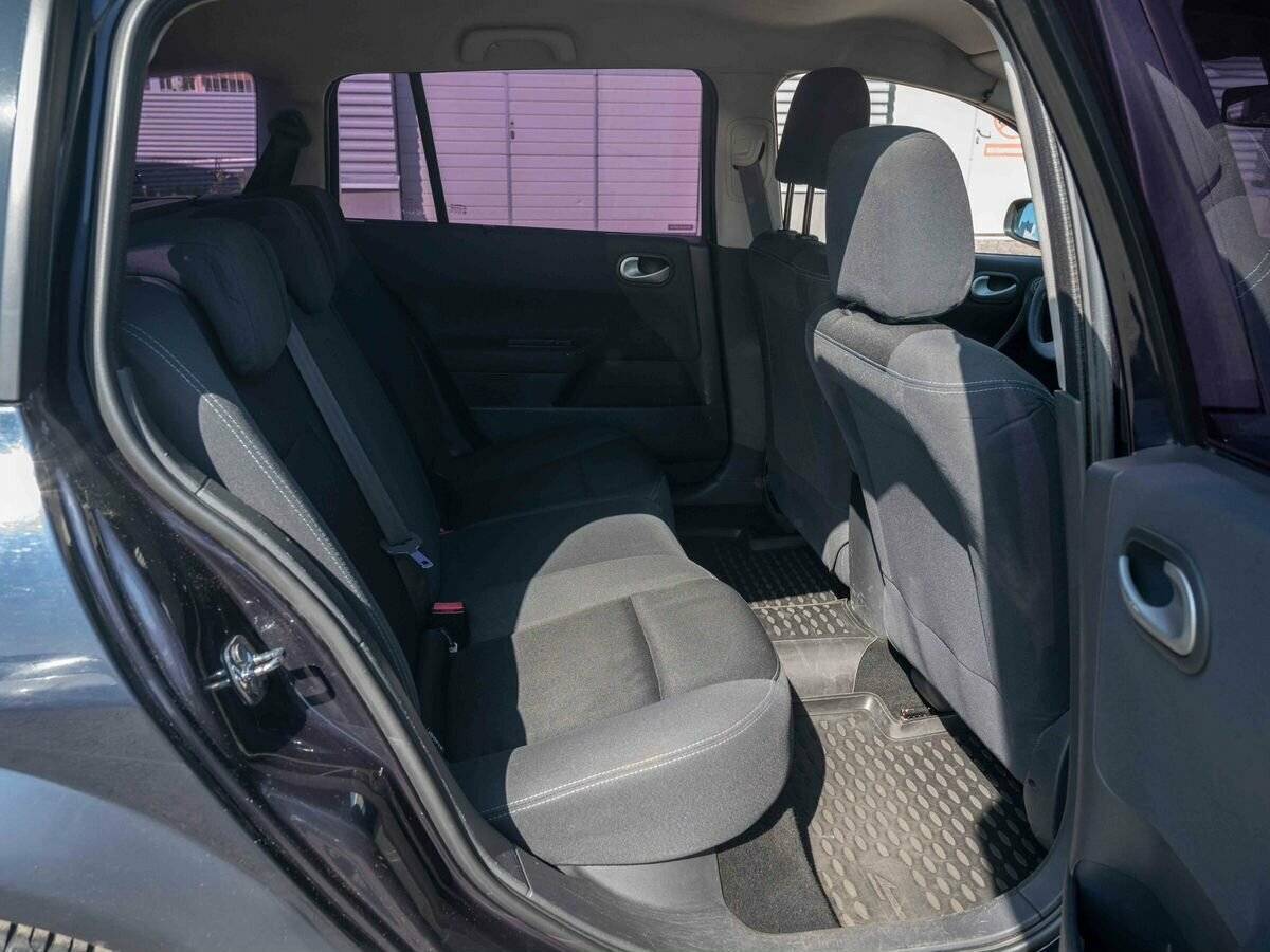Купить Renault Megane с пробегом. Фото: #10