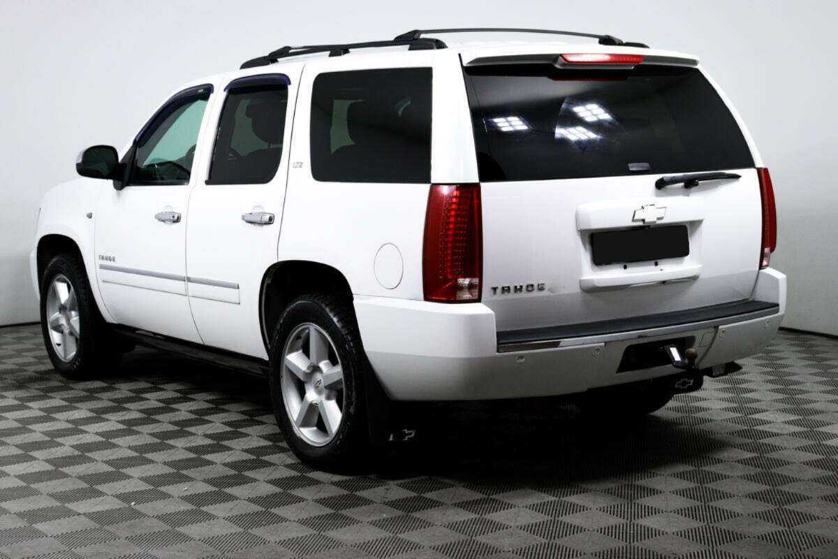 Купить Chevrolet Tahoe с пробегом. Фото: #6