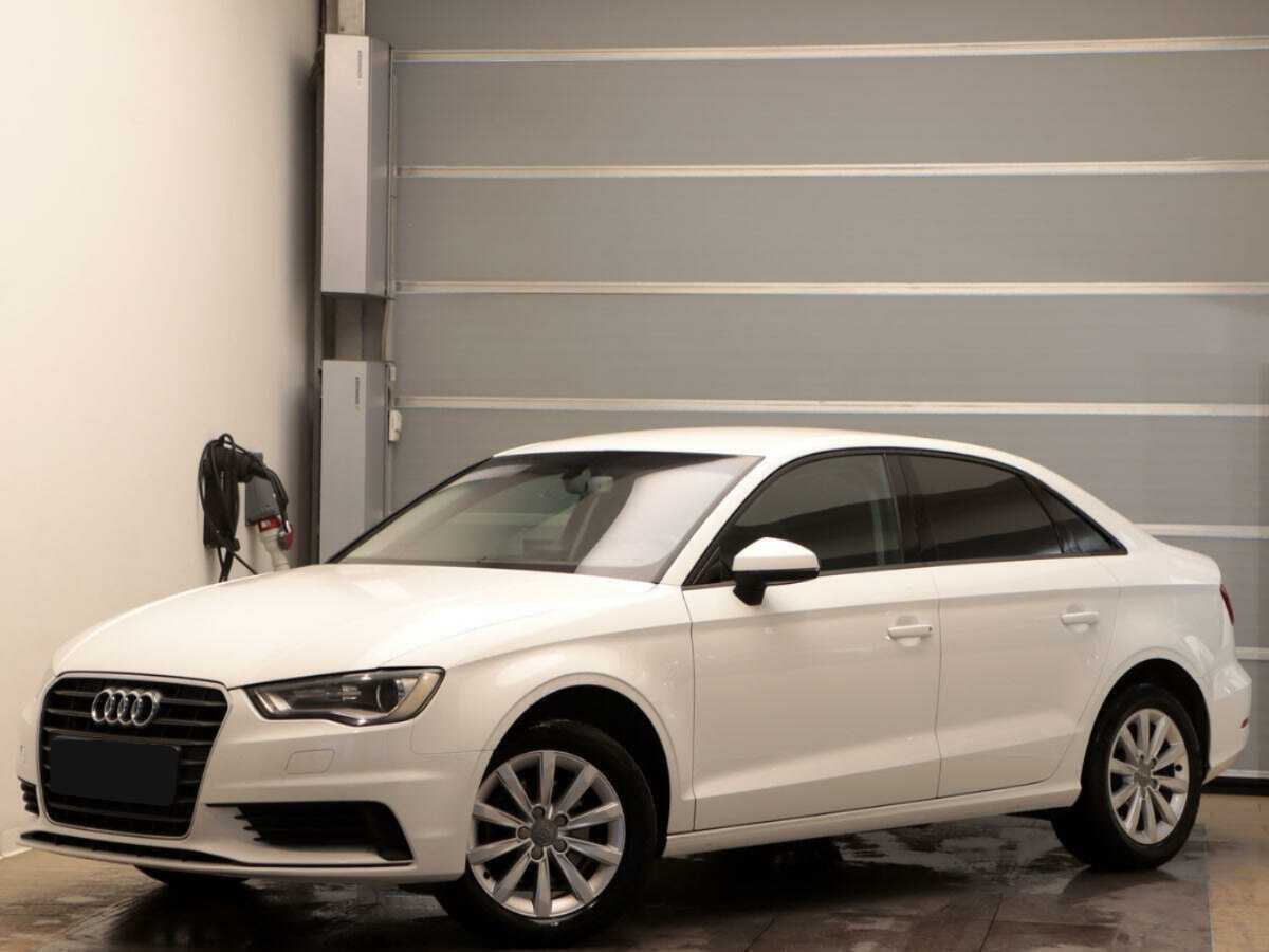 Купить Audi A3 с пробегом. Посмотреть фото
