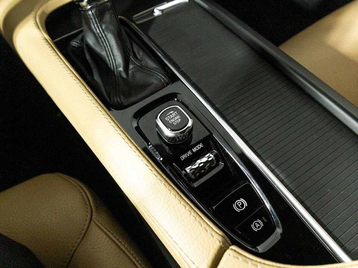 Купить Volvo V90 с пробегом. Фото: #18
