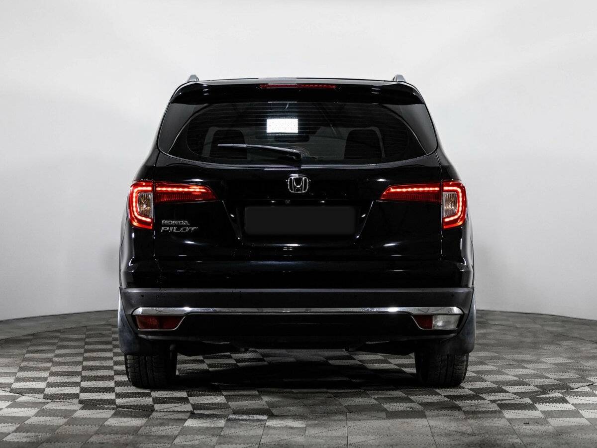 Купить Honda Pilot с пробегом. Фото: #4
