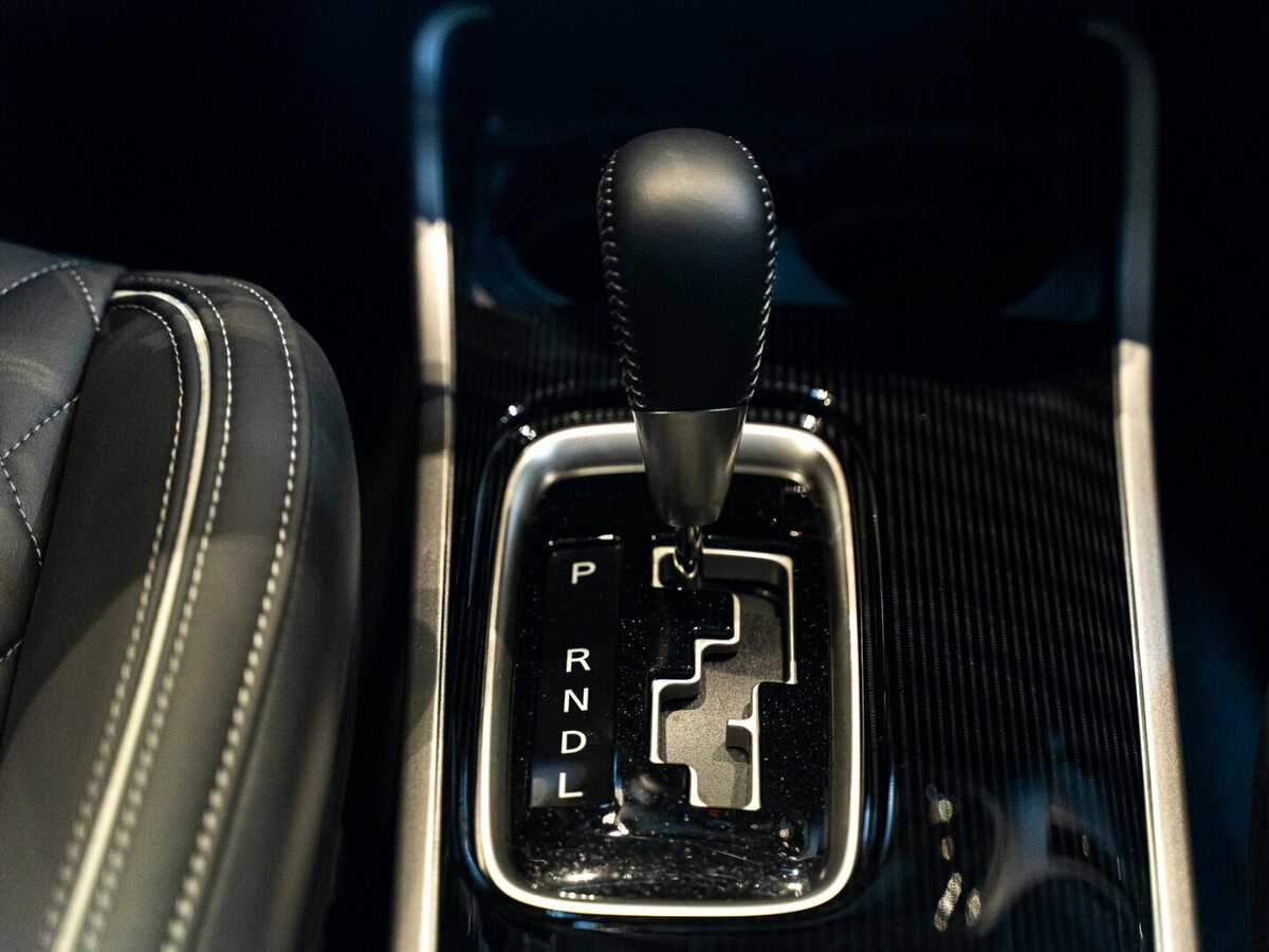 Купить Mitsubishi Outlander с пробегом. Фото: #21