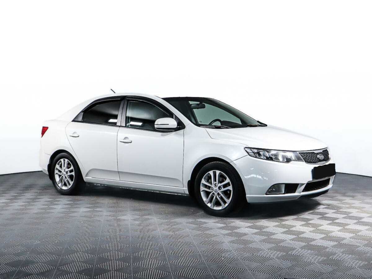 Купить Kia Cerato с пробегом. Фото: #2
