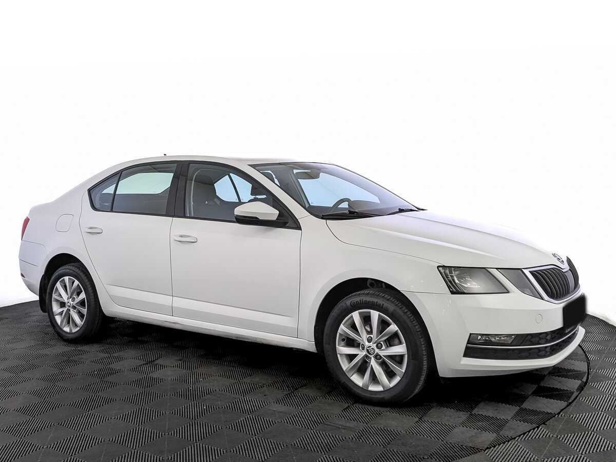Купить Skoda Octavia с пробегом. Фото: #2
