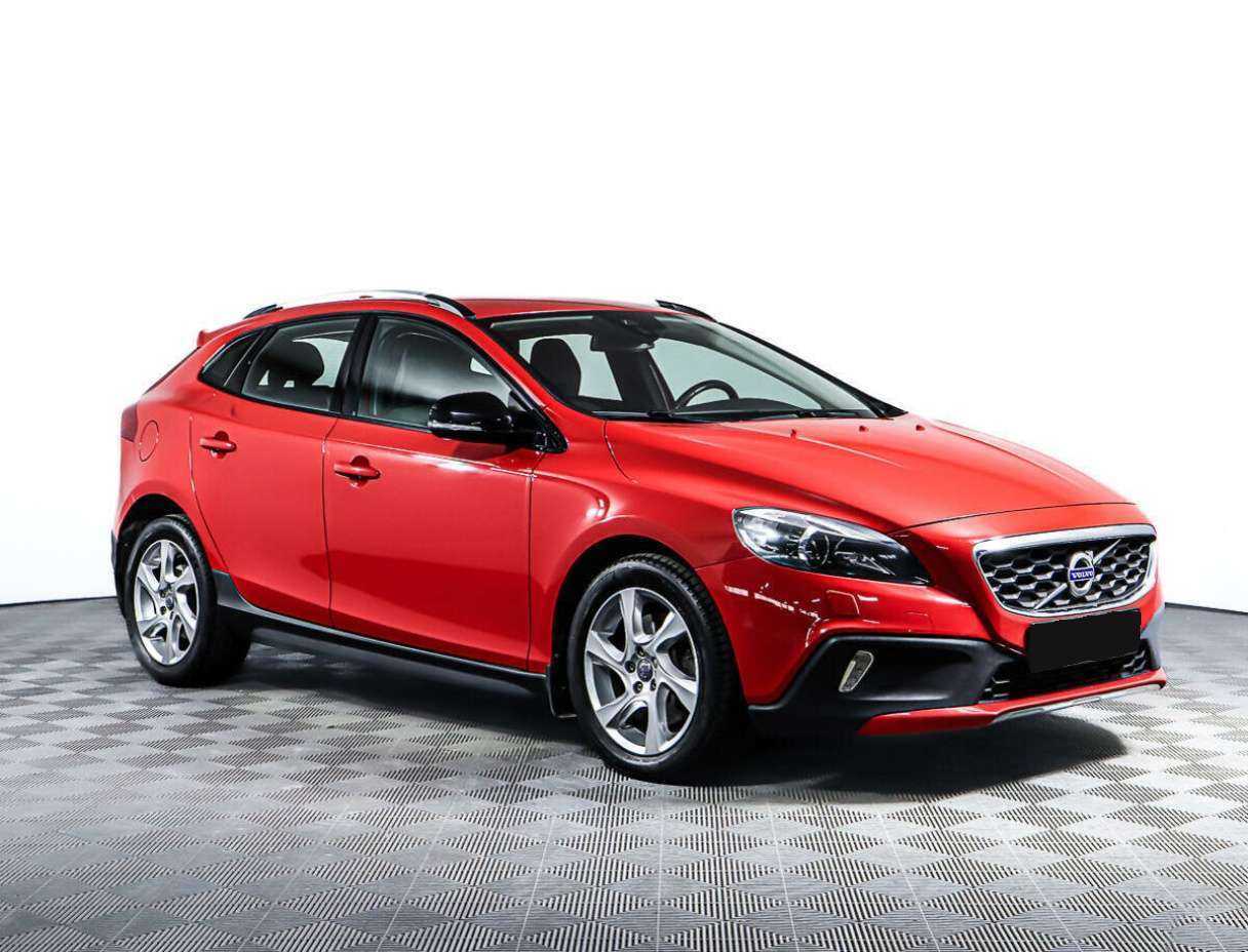 Купить Volvo V40 Cross Country с пробегом. Фото: #2