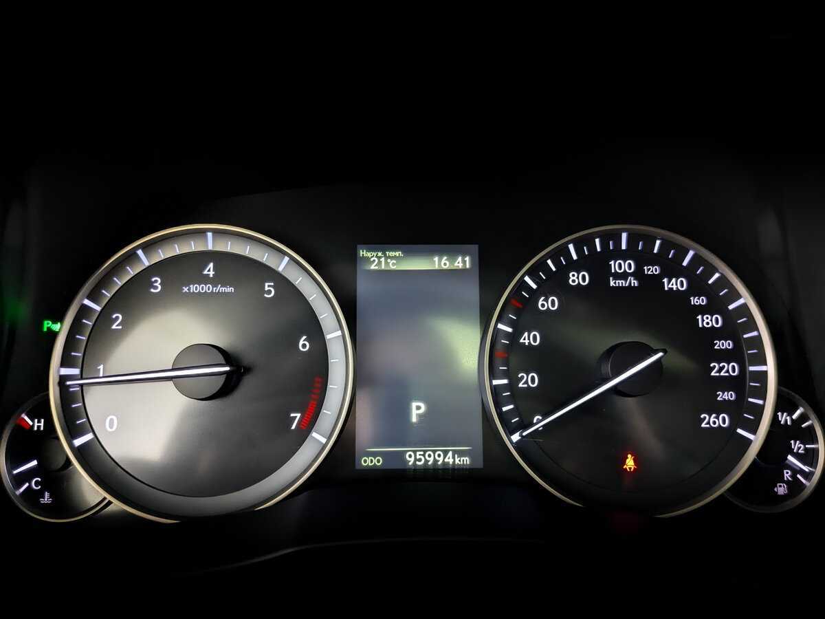Купить Lexus ES с пробегом. Фото: #10
