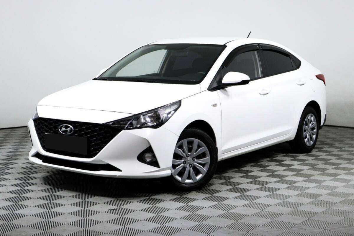 Купить Hyundai Solaris с пробегом. Посмотреть фото