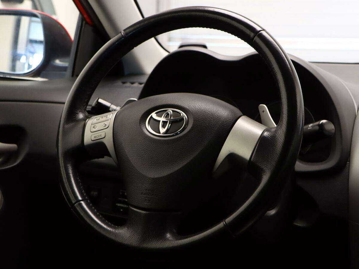 Купить Toyota Corolla с пробегом. Фото: #8