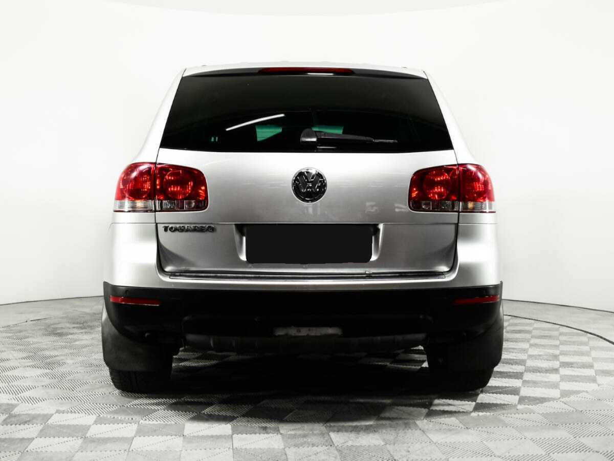 Купить Volkswagen Touareg с пробегом. Фото: #5