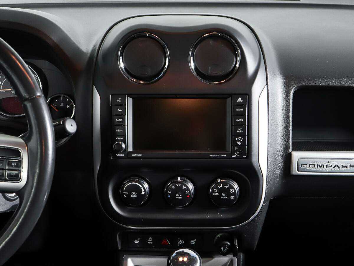 Купить Jeep Compass с пробегом. Фото: #10