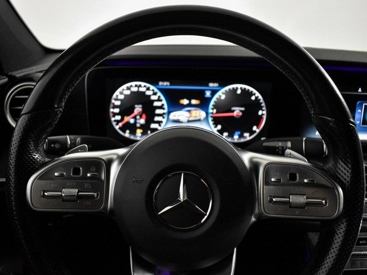 Купить Mercedes-Benz E-Класс с пробегом. Фото: #18