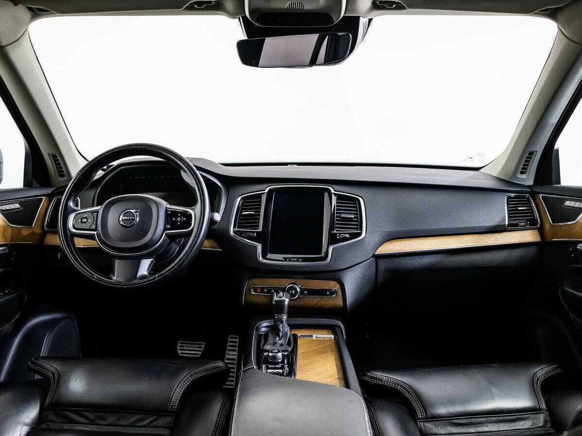 Купить Volvo XC90 с пробегом. Фото: #7