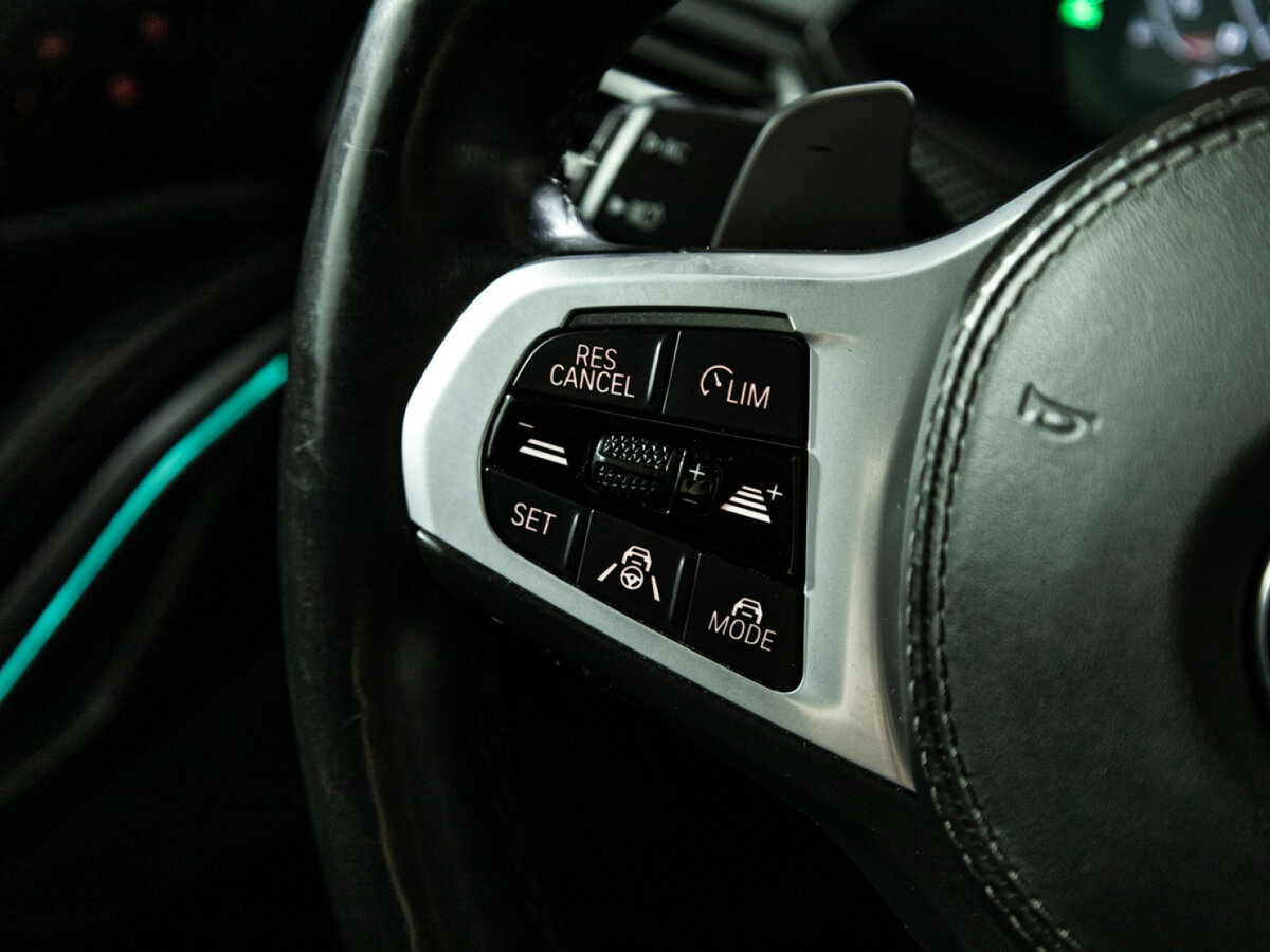 Купить BMW X6 с пробегом. Фото: #24