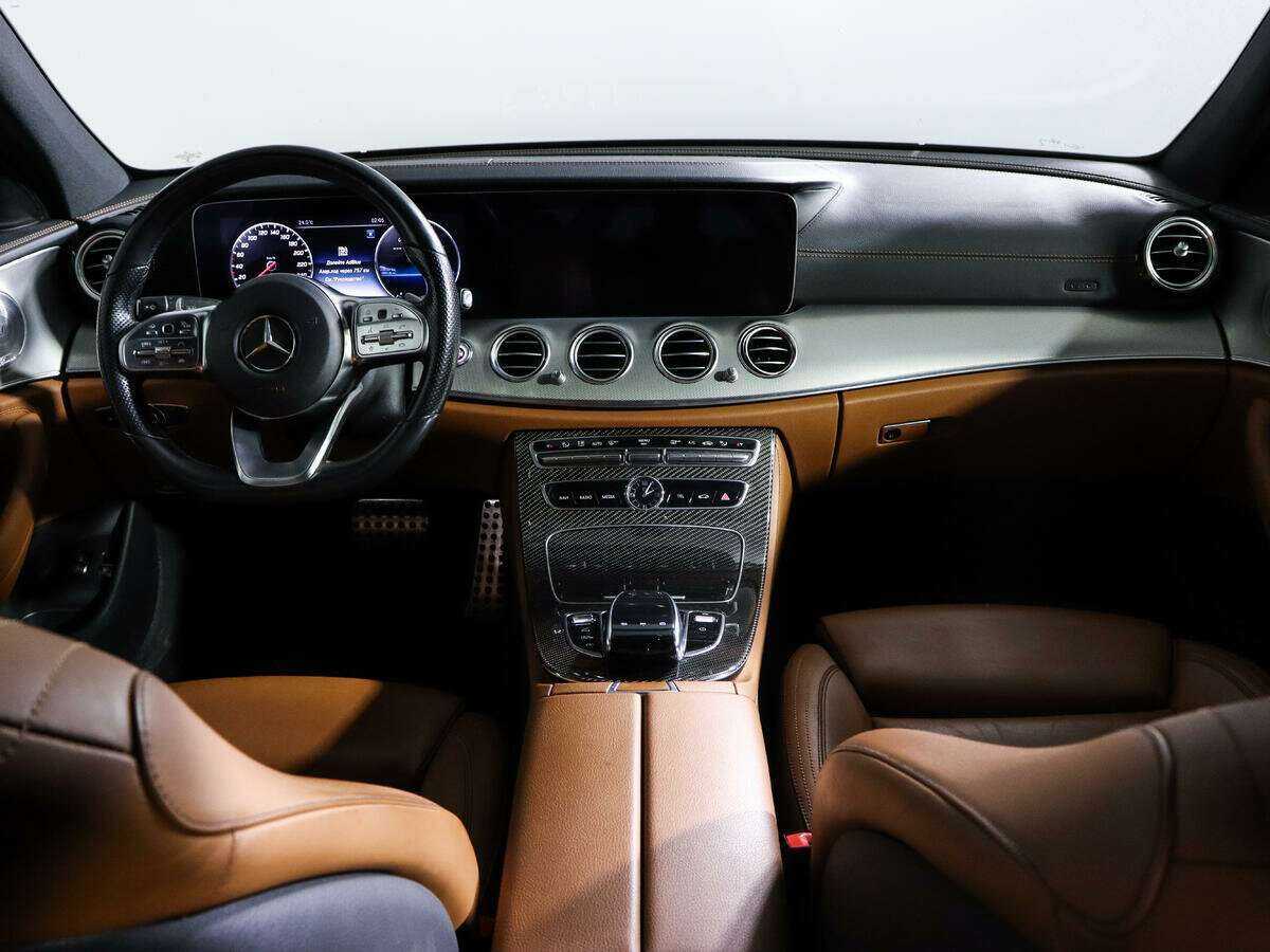 Купить Mercedes-Benz E-Класс с пробегом. Фото: #11