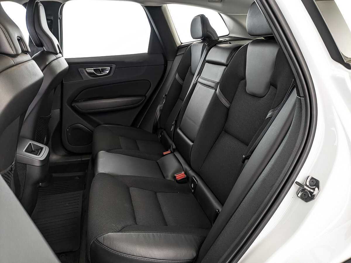 Купить Volvo XC60 с пробегом. Фото: #11