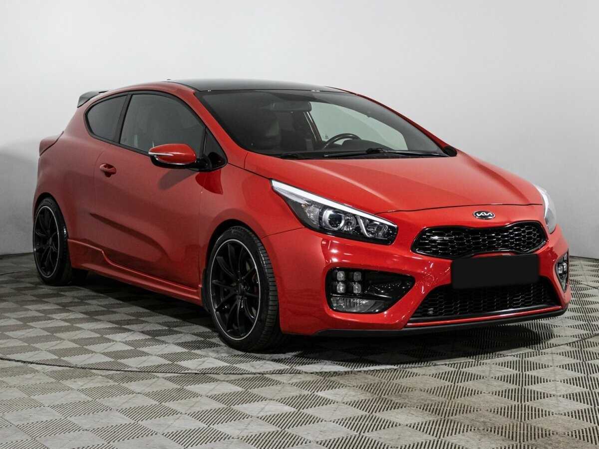 Купить Kia Ceed GT с пробегом. Фото: #2