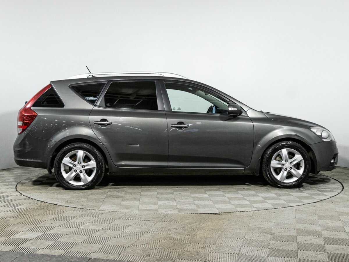 Купить Kia Ceed с пробегом. Фото: #3