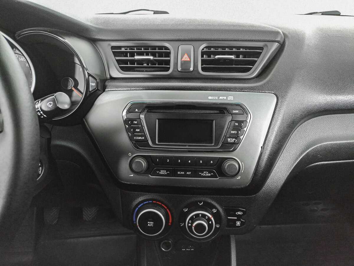 Купить Kia Rio с пробегом. Фото: #12