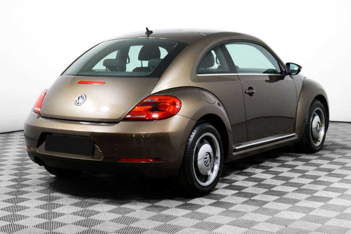Купить Volkswagen Beetle с пробегом. Фото: #4