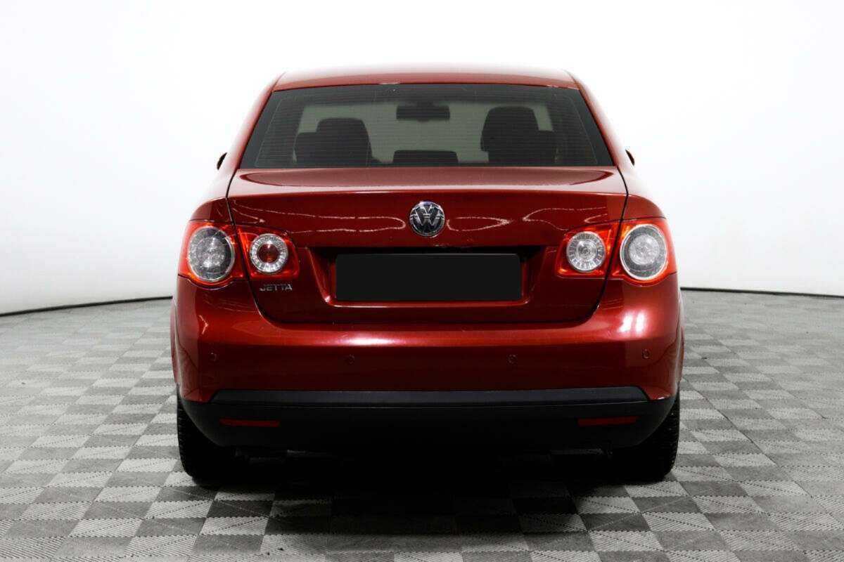 Купить Volkswagen Jetta с пробегом. Фото: #5