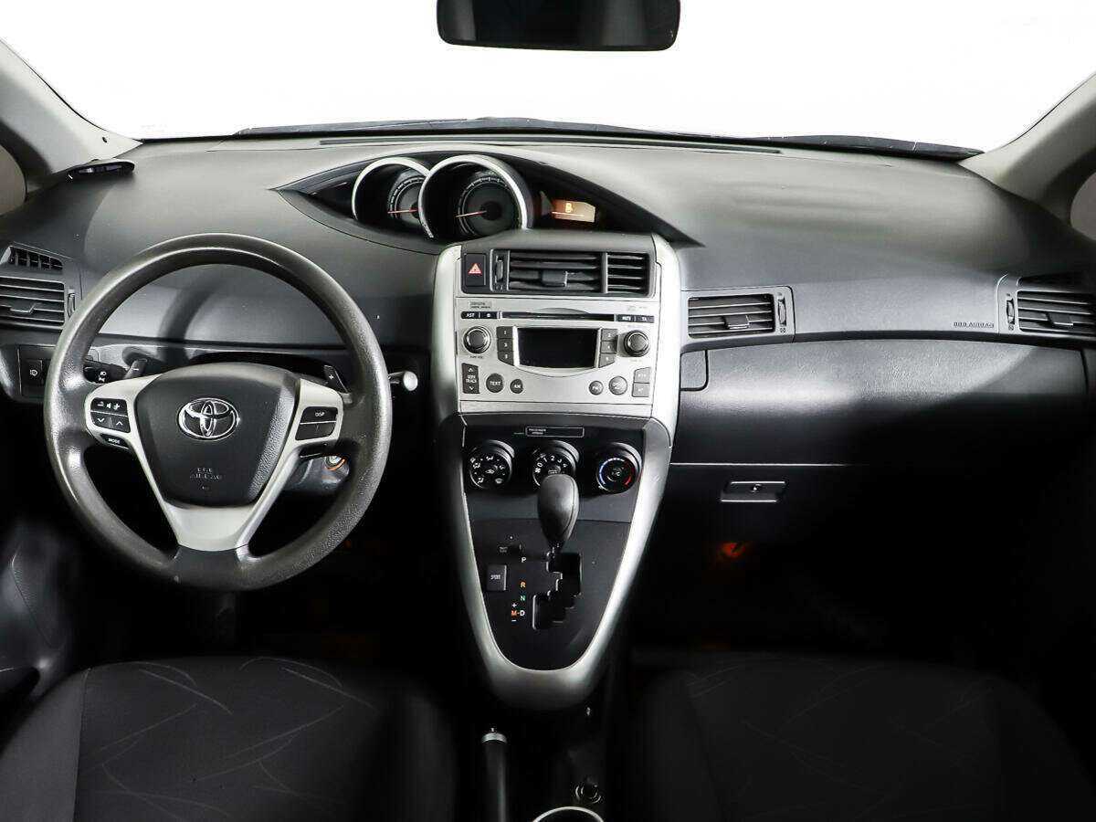Купить Toyota Verso с пробегом. Фото: #10