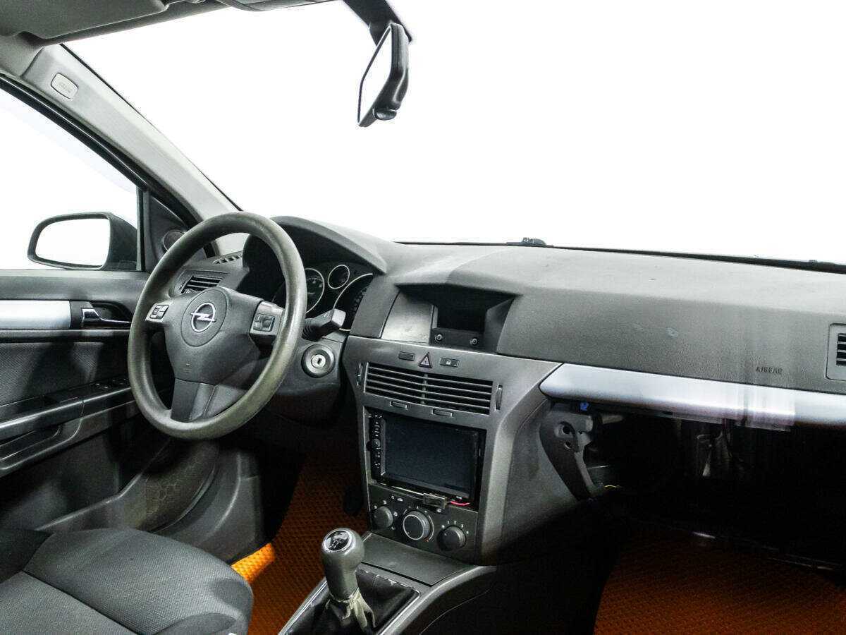 Купить Opel Astra с пробегом. Фото: #8