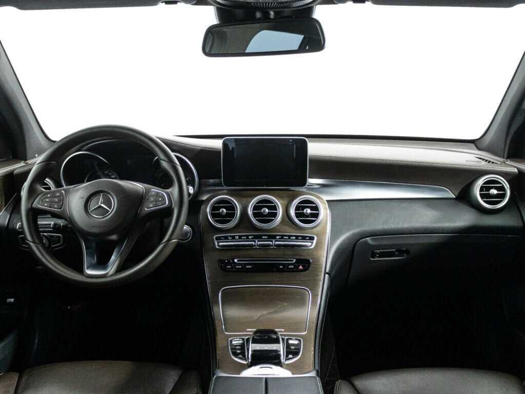 Купить Mercedes-Benz GLC с пробегом. Фото: #12
