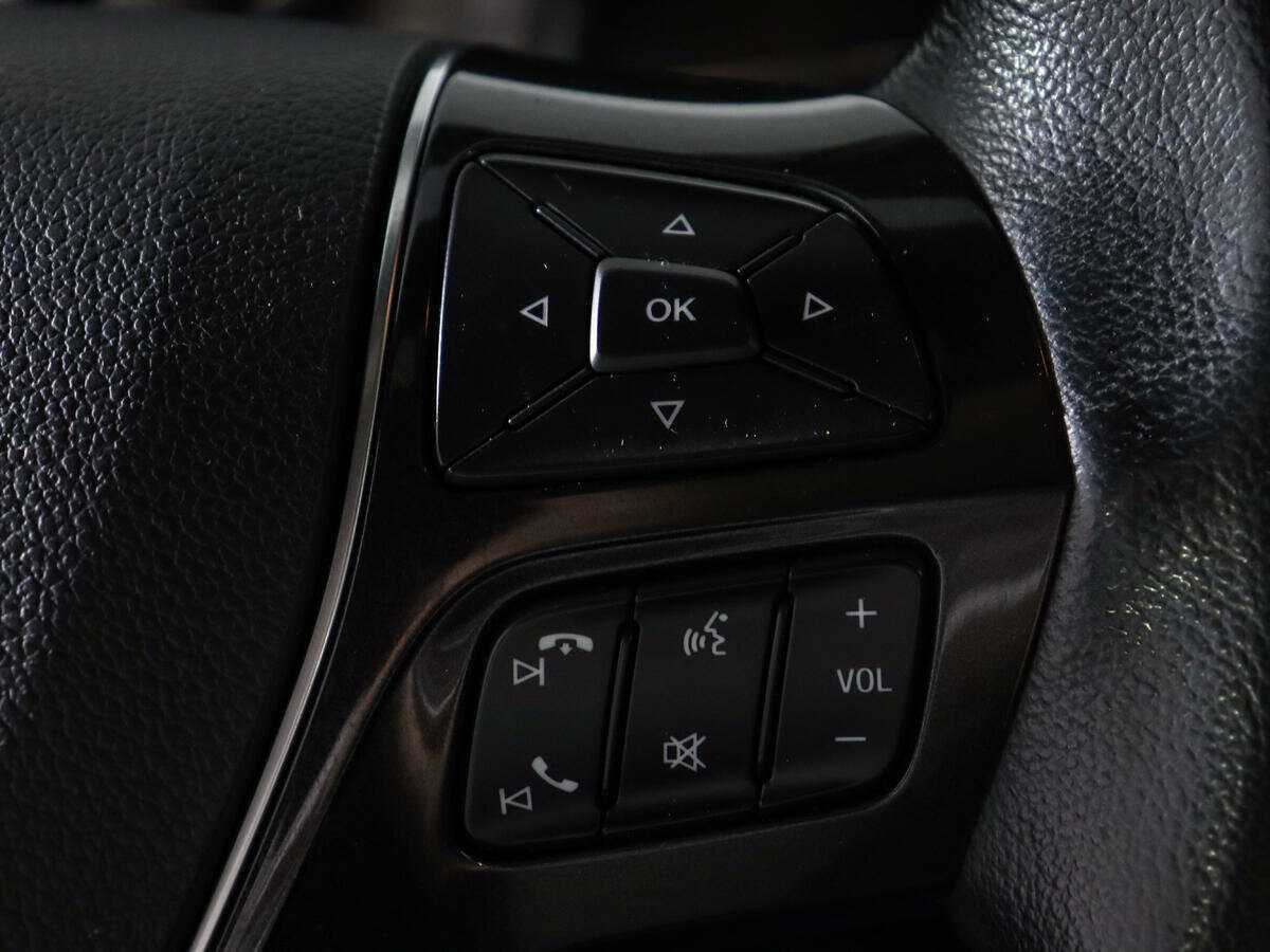 Купить Ford Explorer с пробегом. Фото: #21