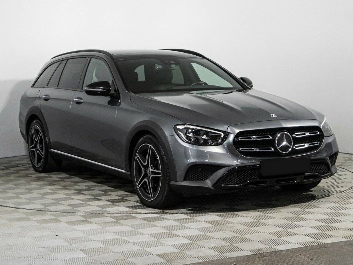 Купить Mercedes-Benz E-Класс с пробегом. Фото: #2