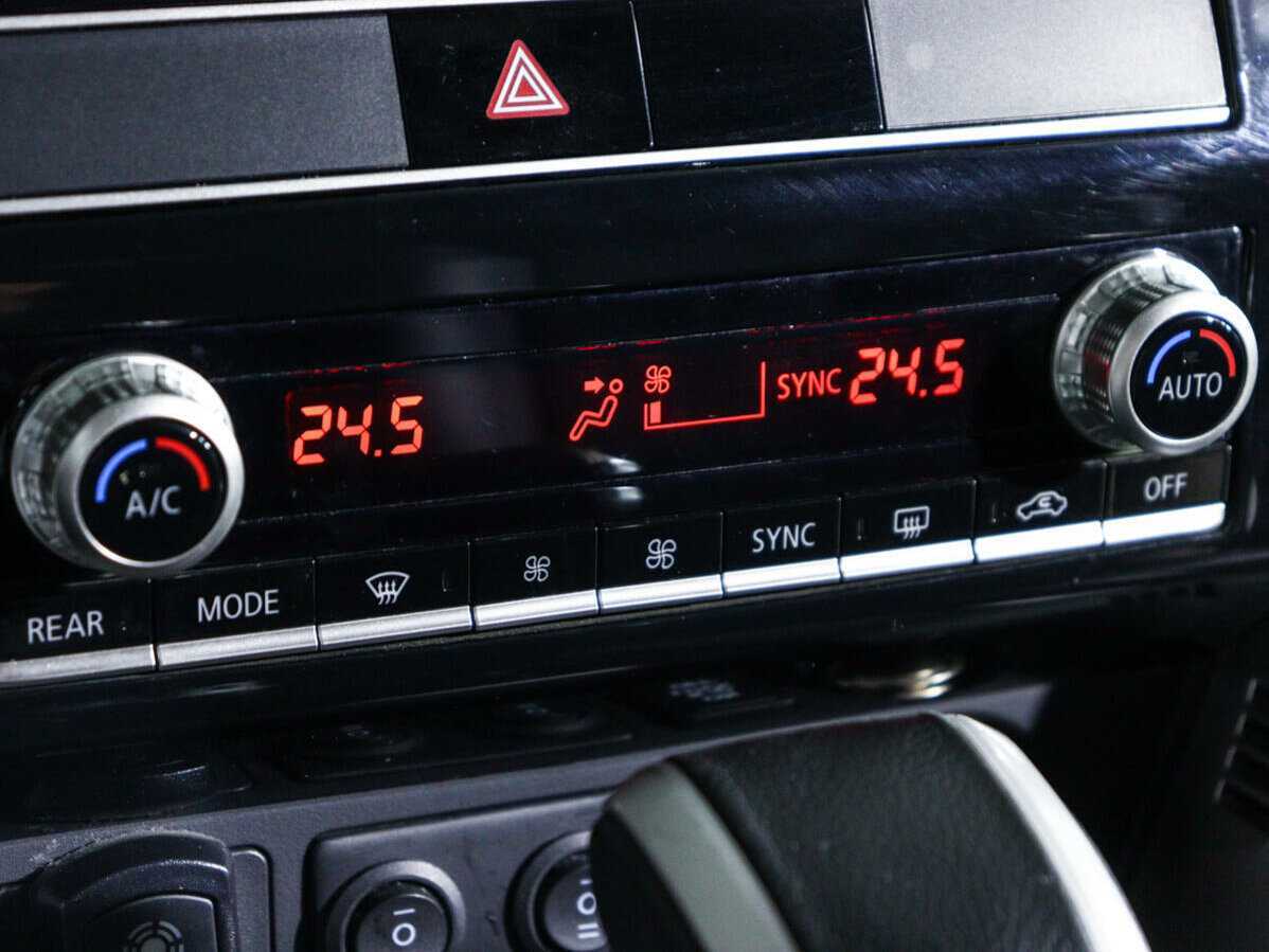 Купить Mitsubishi Pajero Sport с пробегом. Фото: #19