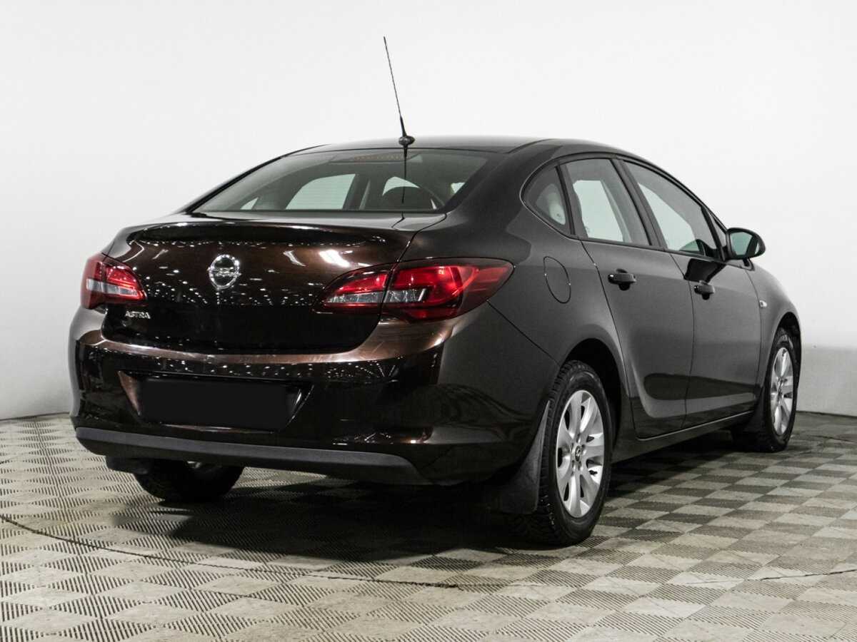 Купить Opel Astra с пробегом. Фото: #4