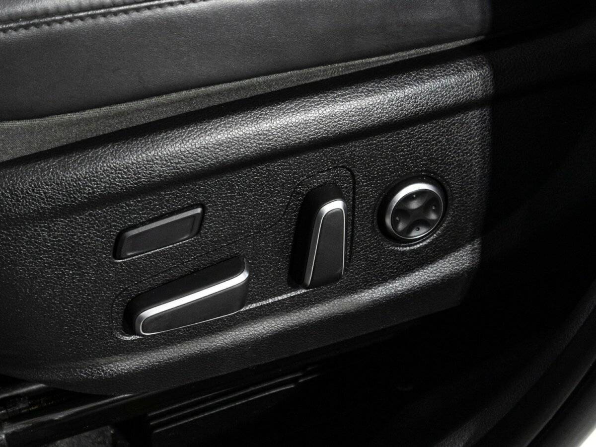 Купить Hyundai Santa Fe с пробегом. Фото: #16