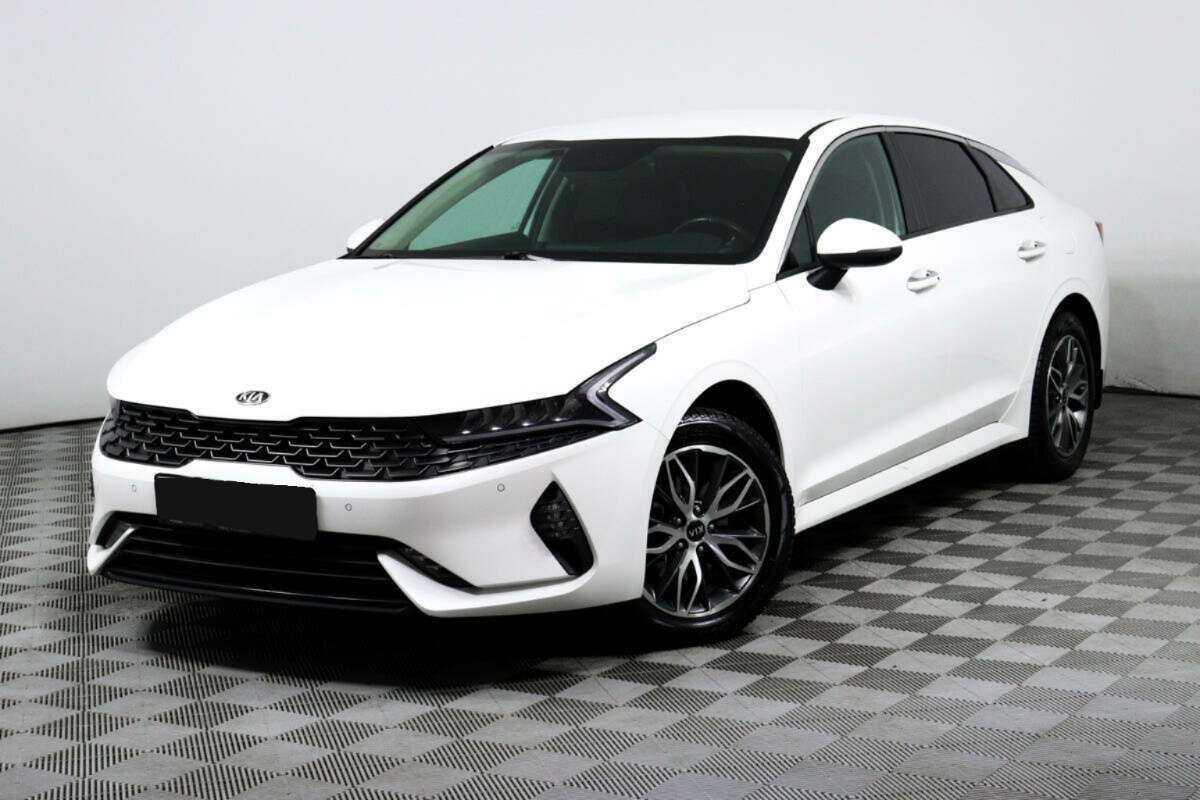 Купить Kia K5 с пробегом. Посмотреть фото