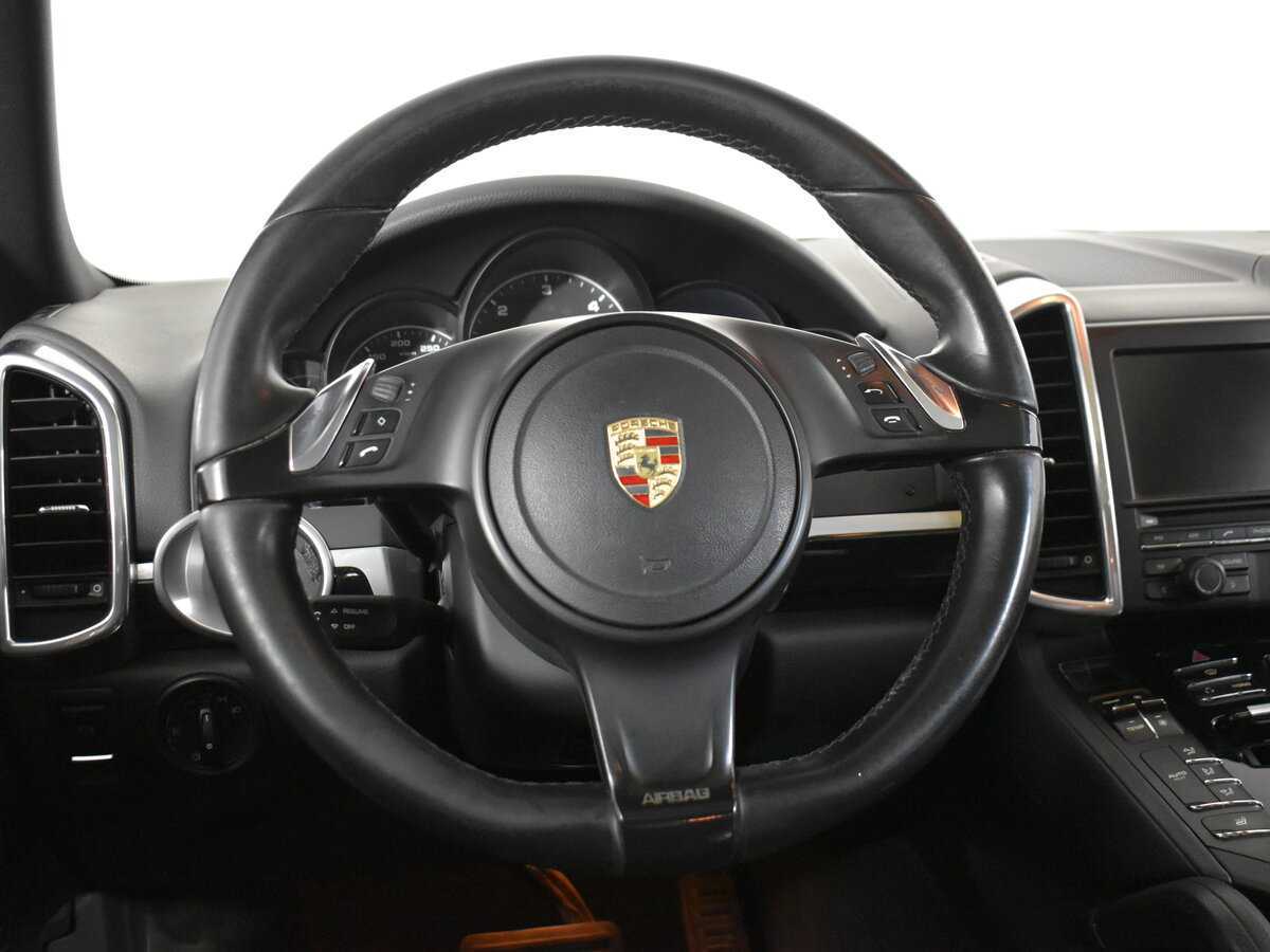 Купить Porsche Cayenne с пробегом. Фото: #12